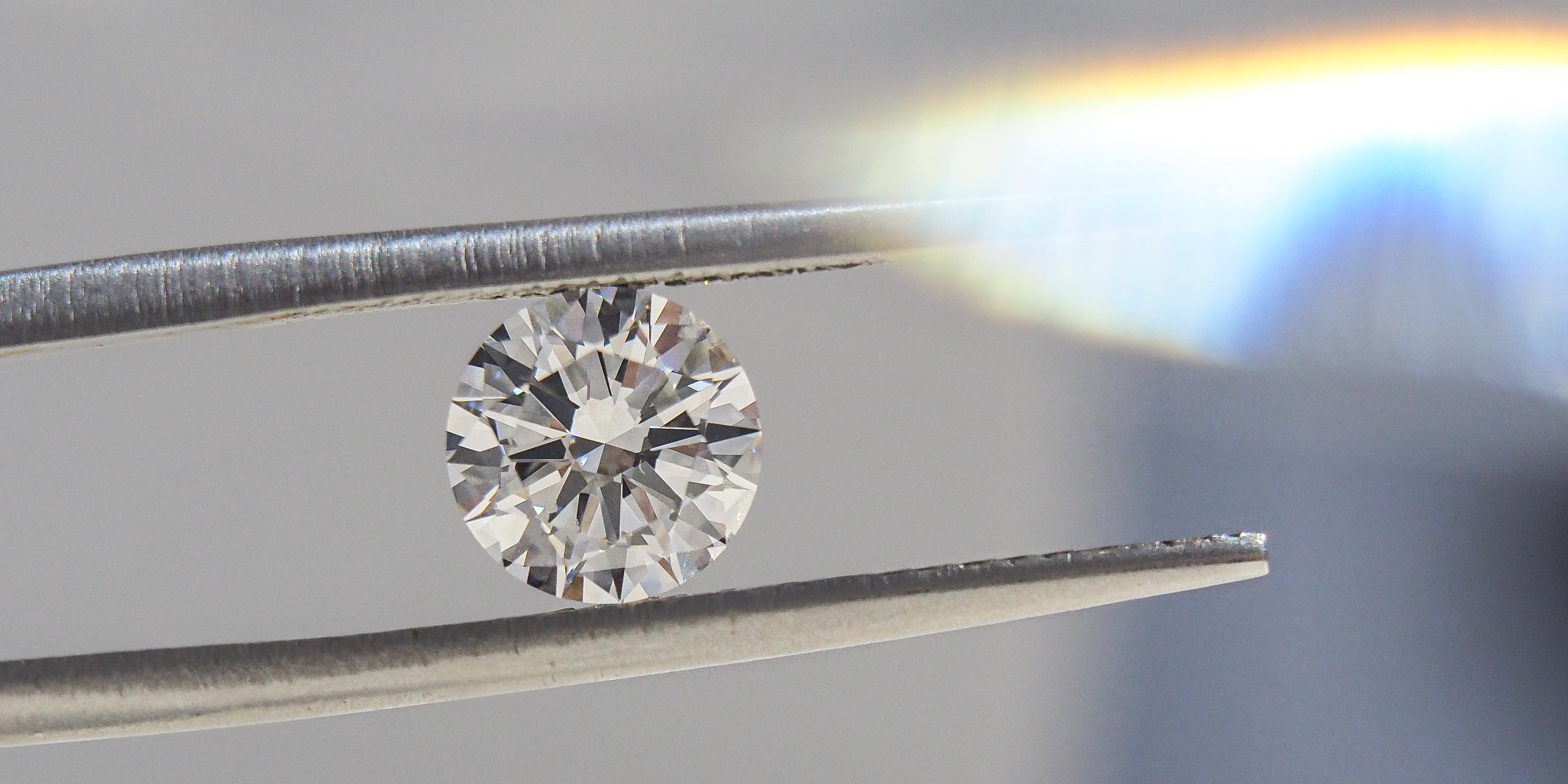 How to Choose a Diamond? A Practical Framework Even for First-Time Buyers