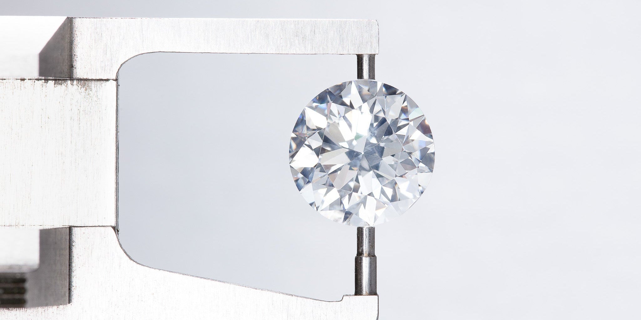 Lab-Grown, Man-Made, Laboratory Diamonds – What’s the Difference? Common Names in Hong Kong Explained