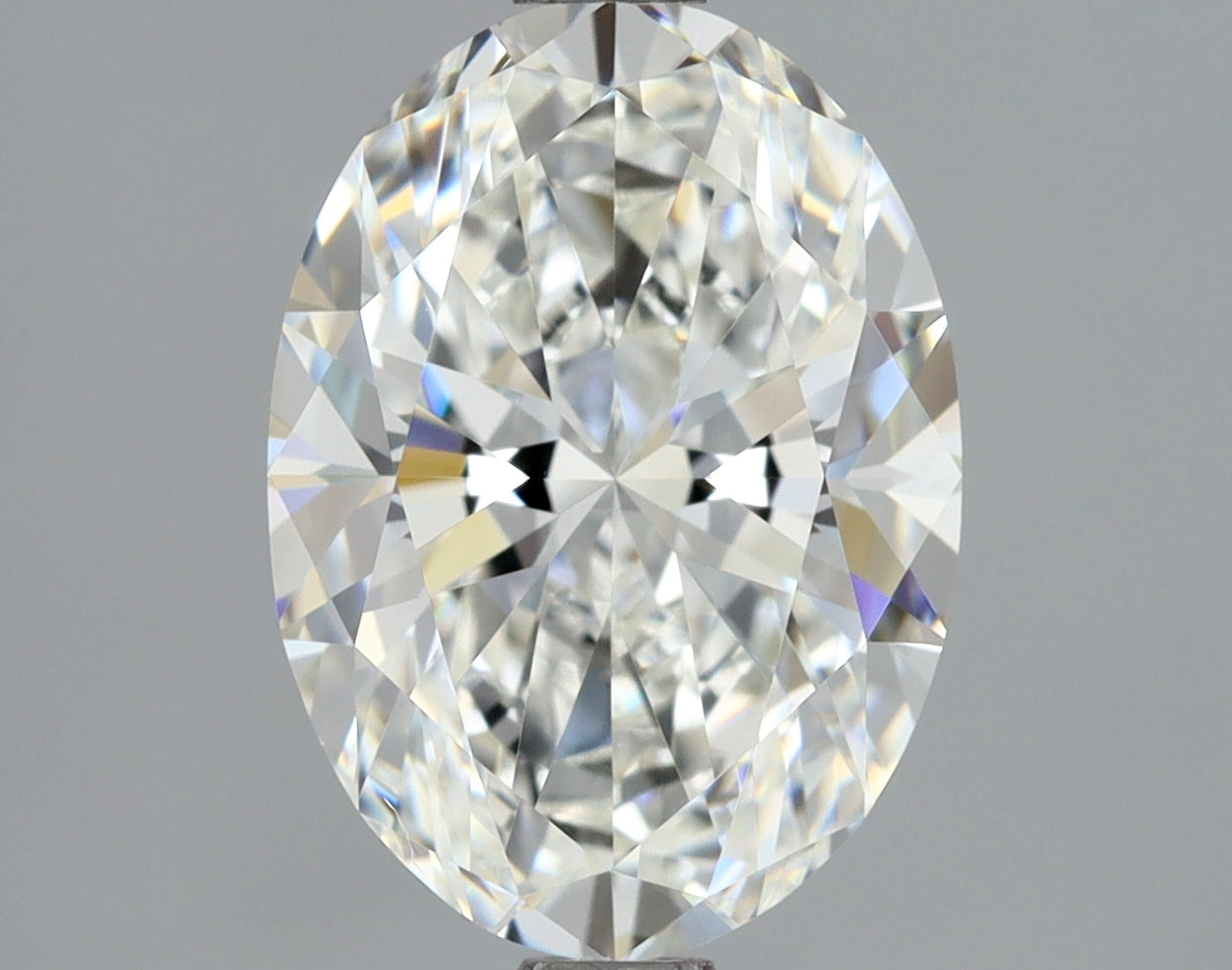 GIA 2.01 Carat Oval Natural Diamond 鑽石