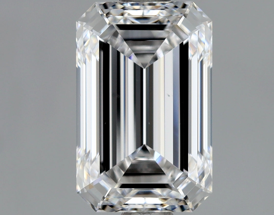 GIA 1.5 Carat Emerald Natural Diamond 鑽石