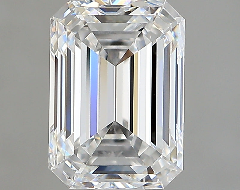 GIA 1.5 Carat Emerald Natural Diamond 鑽石