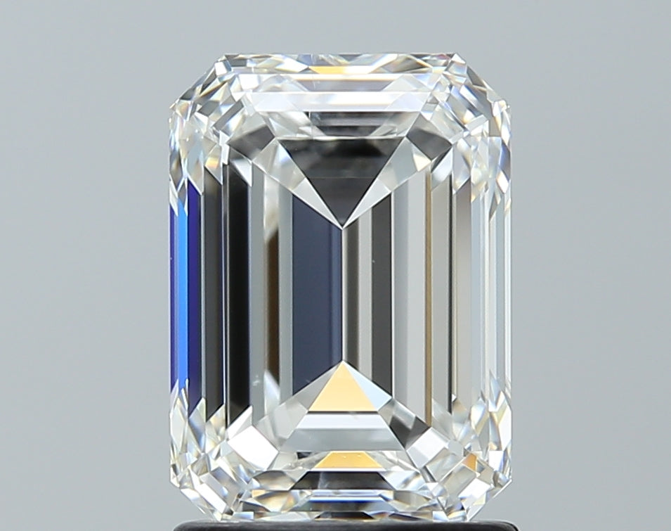 GIA 2.01 Carat Emerald Natural Diamond 鑽石