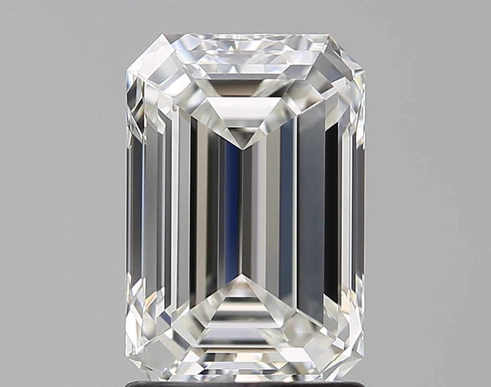 GIA 2.01 Carat Emerald Natural Diamond 鑽石