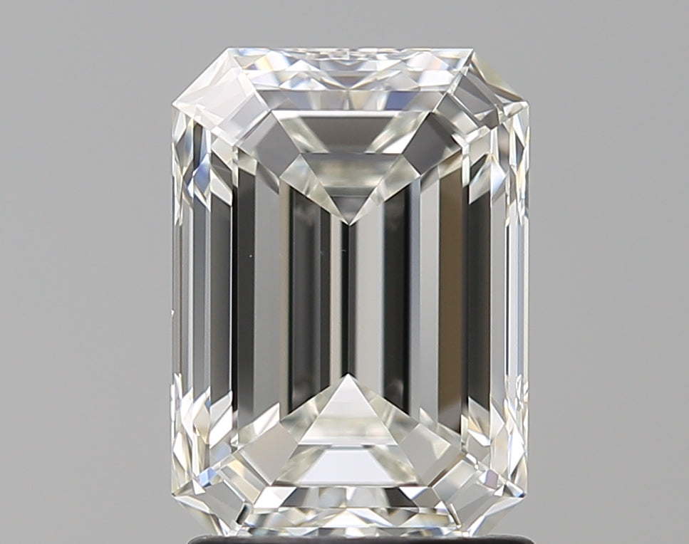 GIA 2.01 Carat Emerald Natural Diamond 鑽石