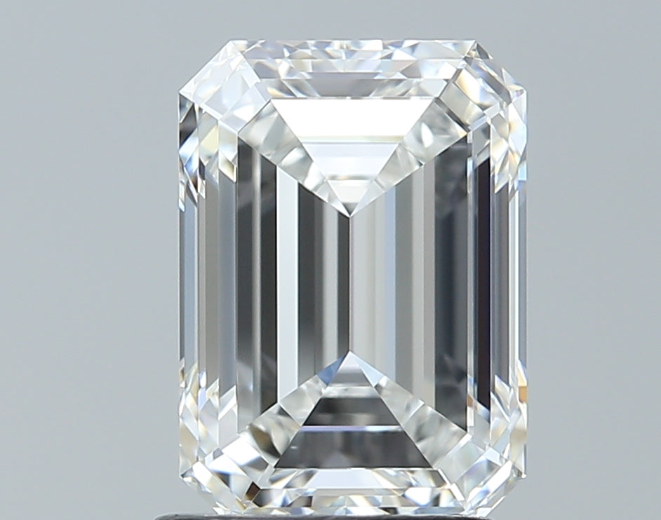 GIA 2.01 Carat Emerald Natural Diamond 鑽石