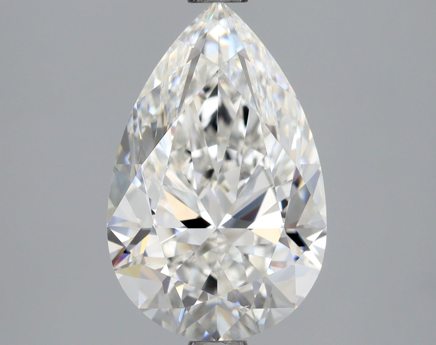 GIA 2.4 Carat Pear Natural Diamond 鑽石
