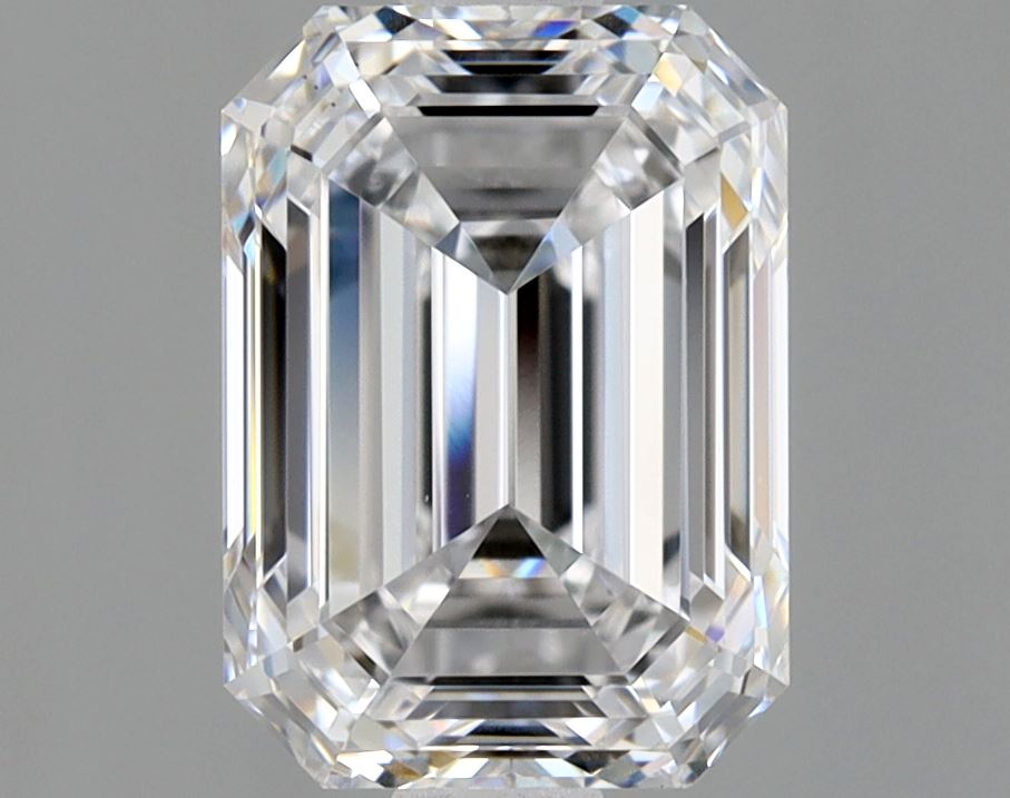 GIA 1.5 Carat Emerald Natural Diamond 鑽石