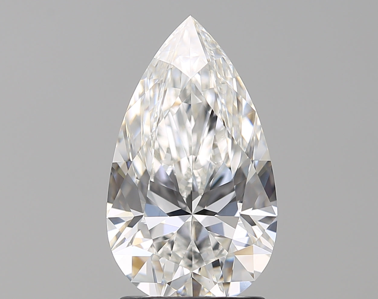 GIA 2.07 Carat Pear Natural Diamond 鑽石