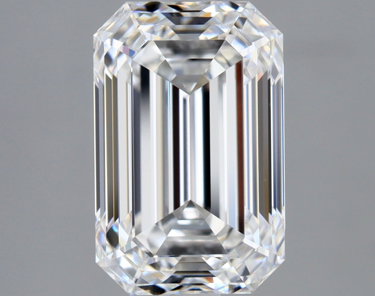 GIA 3.01 Carat Emerald Natural Diamond 鑽石