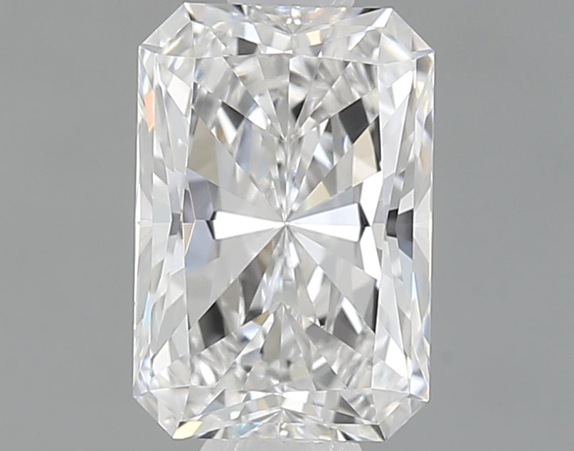 GIA 0.74 Carat Radiant Cut Natural Diamond 鑽石