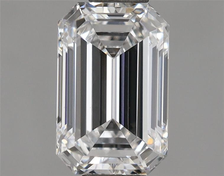IGI 0.95 Carat Emerald Lab Grown Diamond