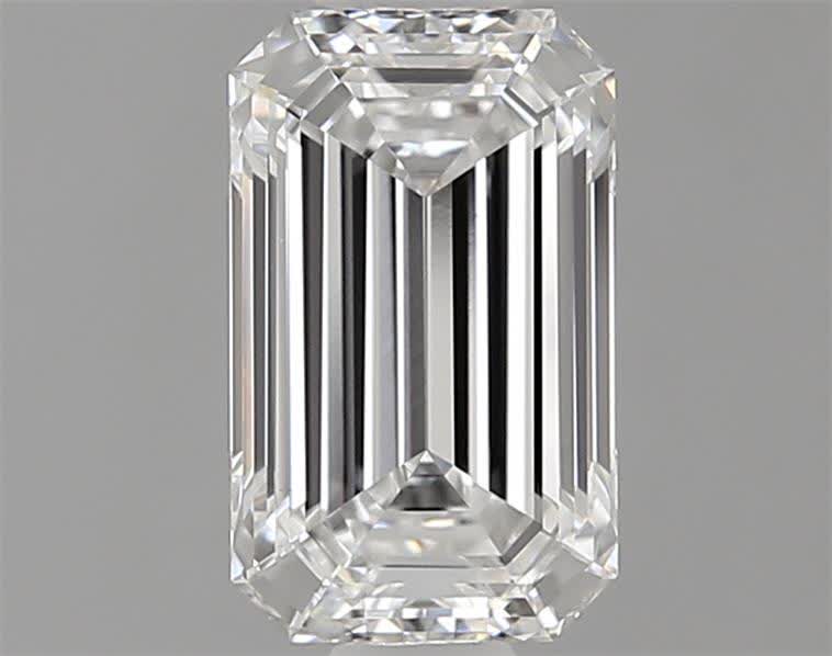 IGI 1.38 Carat Emerald Lab Grown Diamond