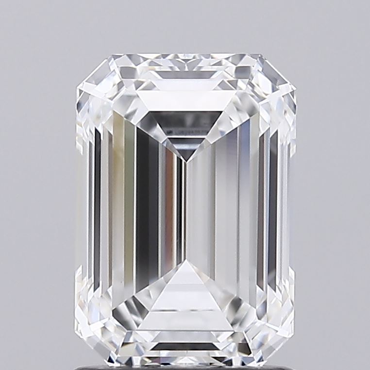 IGI 1.55 Carat Emerald Lab Grown Diamond