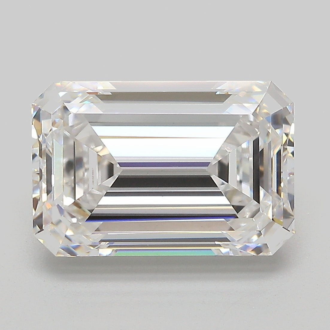 IGI 5.51 Carat Emerald Lab Grown Diamond 人工培育鑽石 實驗室人造鑽石
