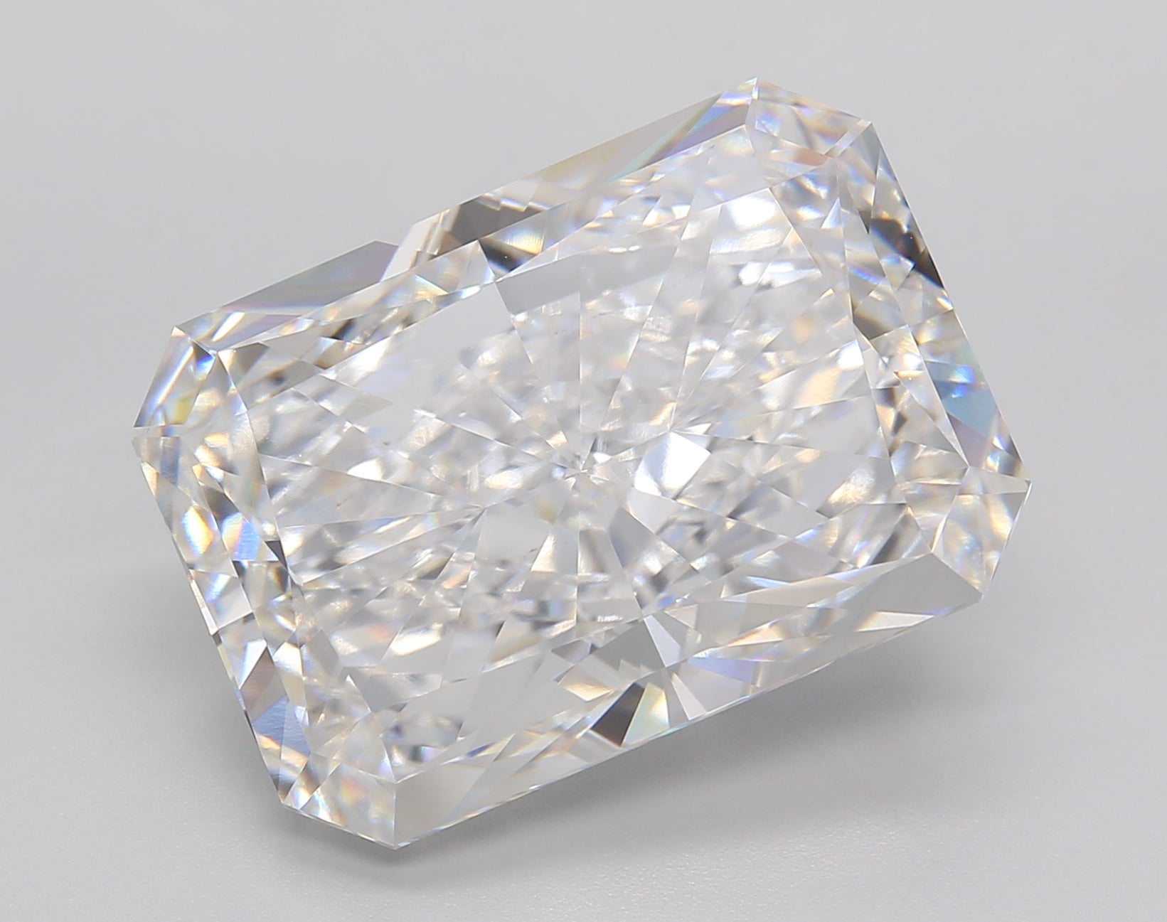 IGI 15.5 Carat 雷地恩切割 - Radiant Cut 培育鑽石 Lab Grown Diamond 人造鑽石 人工鑽石 實驗室鑽石 培養鑽石 香港 培育鑽 