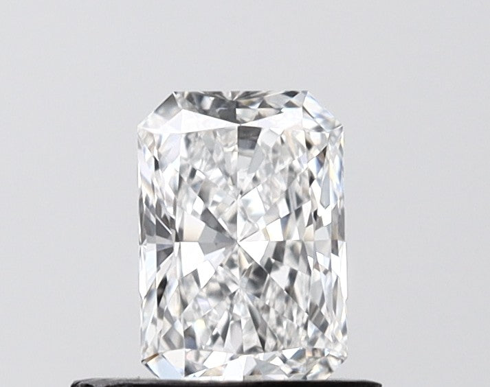 IGI 0.70 Carat Radiant Cut Lab Grown Diamond 人工培育鑽石 實驗室人造鑽石