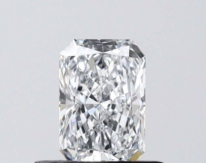 IGI 0.70 Carat Radiant Cut Lab Grown Diamond 人工培育鑽石 實驗室人造鑽石