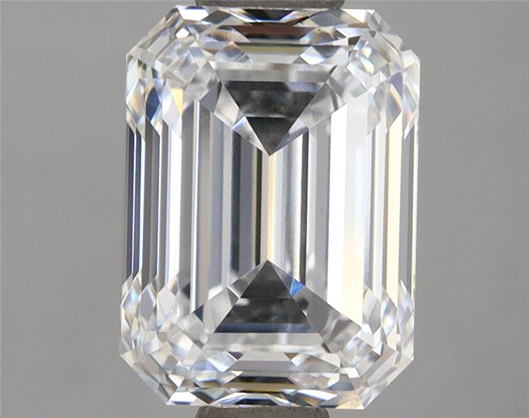IGI 2.22 Carat Emerald Lab Grown Diamond