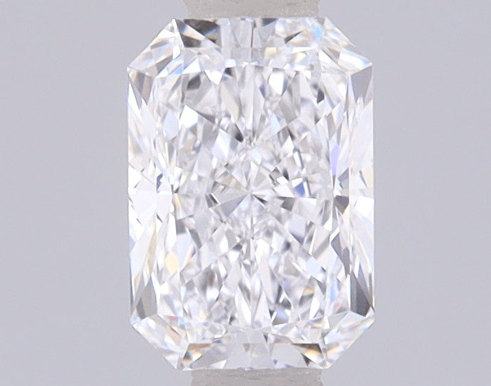 IGI 0.71 Carat Radiant Cut Lab Grown Diamond 人工培育鑽石 實驗室人造鑽石