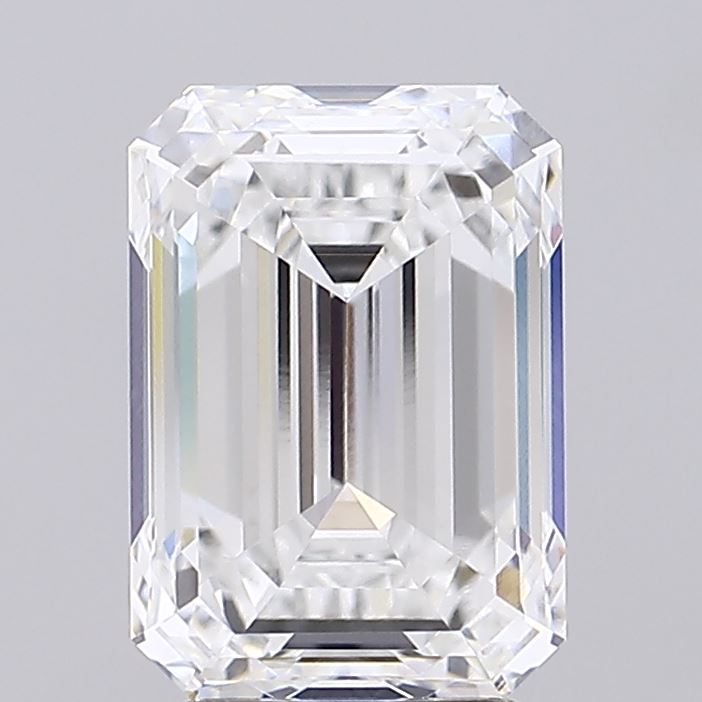 IGI 4.23 Carat Emerald Lab Grown Diamond