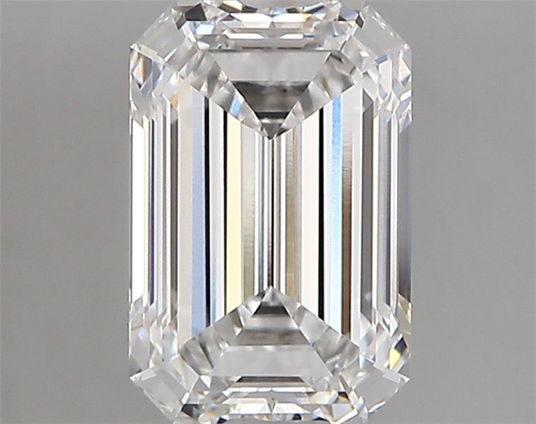 IGI 2.12 Carat Emerald Lab Grown Diamond 培育鑽石