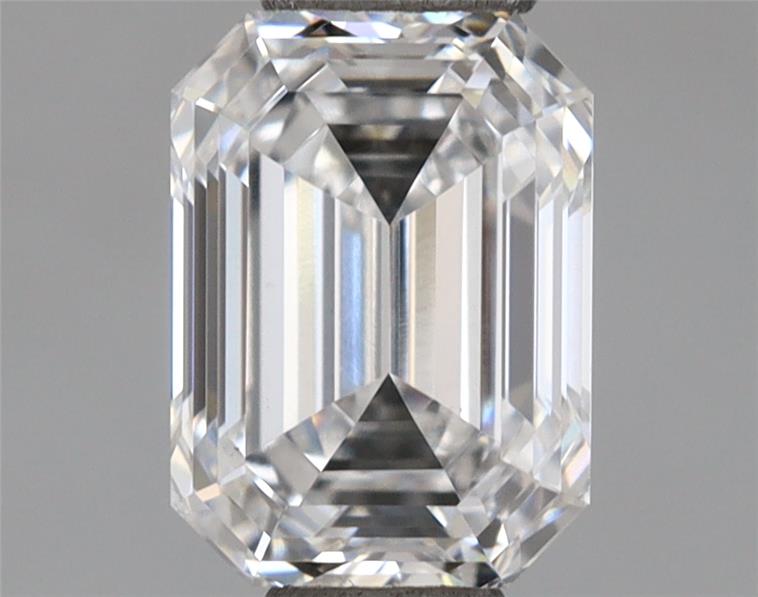 IGI 0.95 Carat Emerald Lab Grown Diamond