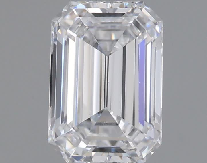 IGI 0.95 Carat Emerald Lab Grown Diamond