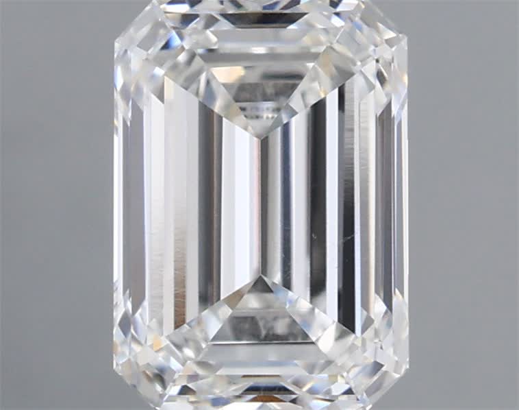 IGI 1 Carat Emerald Lab Grown Diamond