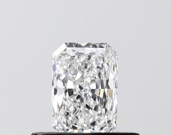 IGI 0.51 Carat Radiant Cut Lab Grown Diamond 人工培育鑽石 實驗室人造鑽石