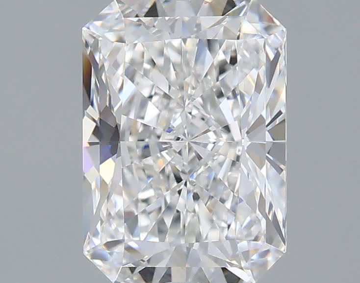 IGI 1.55 Carat Radiant Cut Lab Grown Diamond