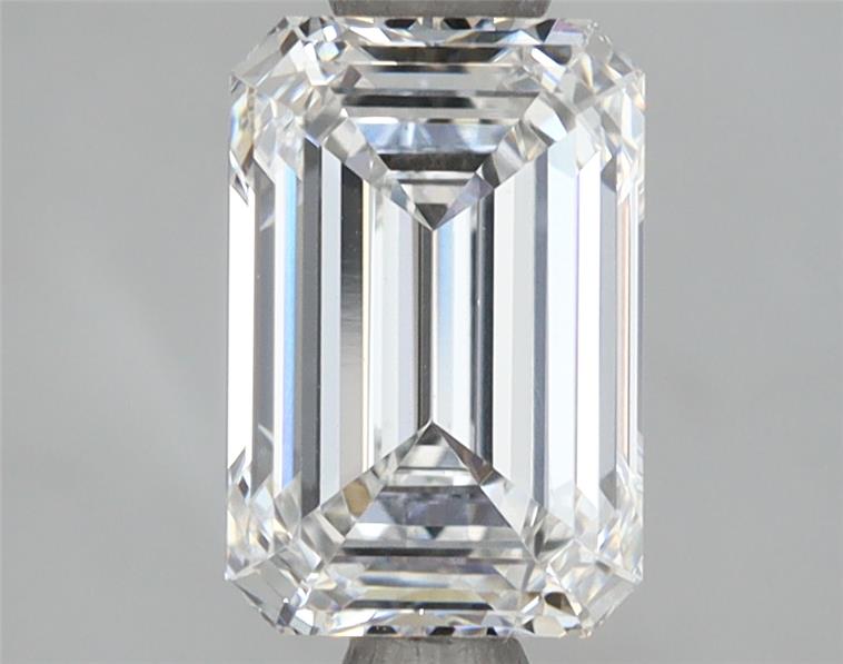 IGI 2.16 Carat Emerald Lab Grown Diamond