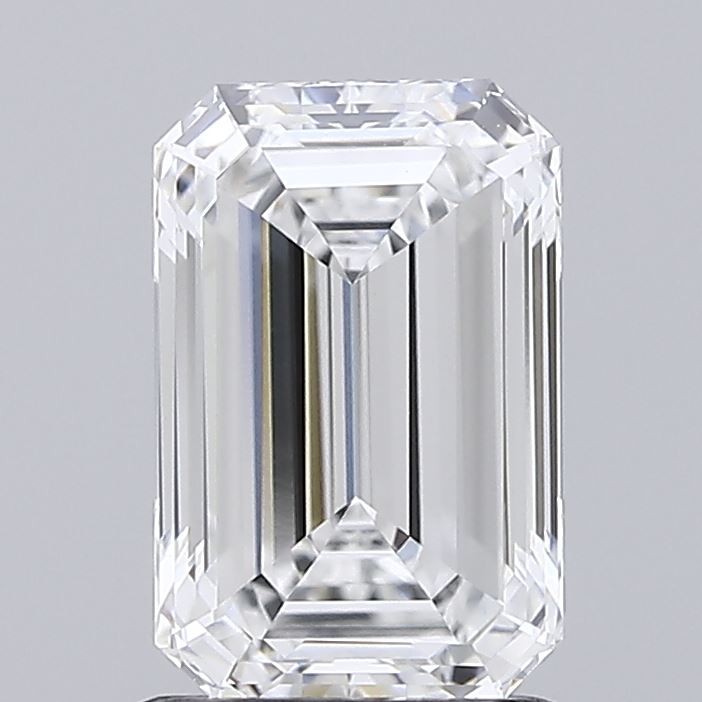IGI 1.34 Carat Emerald Lab Grown Diamond