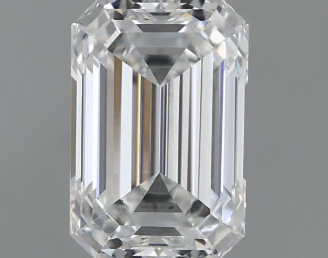 IGI 0.92 Carat Emerald Lab Grown Diamond