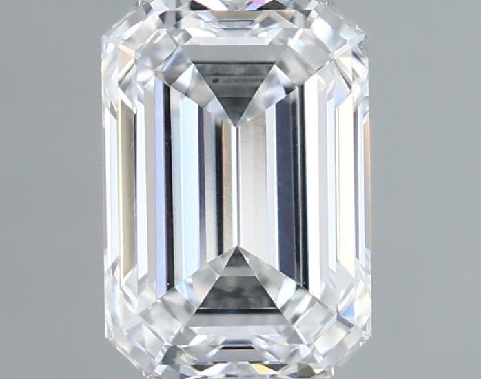 IGI 1.08 Carat Emerald Lab Grown Diamond