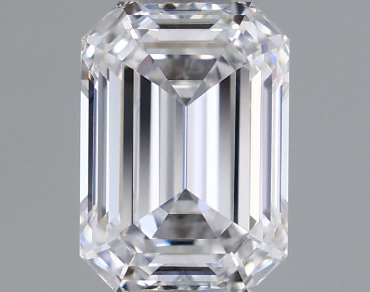 IGI 0.92 Carat Emerald Lab Grown Diamond